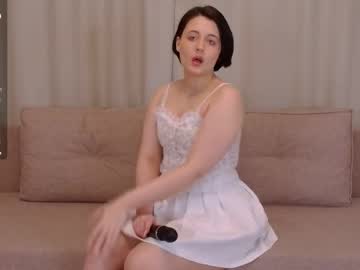 Raspberry_Candy Chaturbate stream image from June 05, 2025