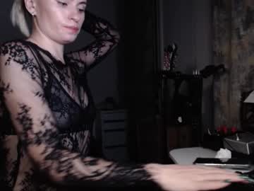 Liza_Berry Chaturbate stream image from June 05, 2025