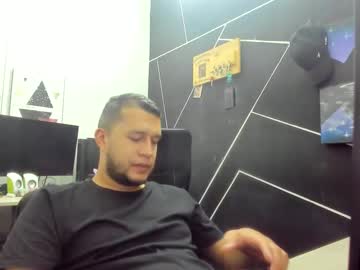 Anthonysnow1 Chaturbate stream image from June 05, 2025
