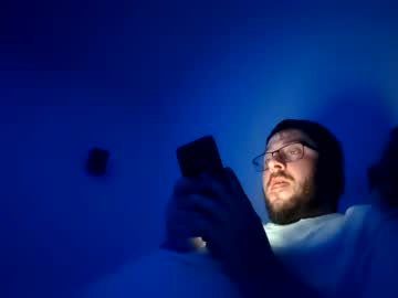 Battlemailaxel Chaturbate stream image from June 05, 2025