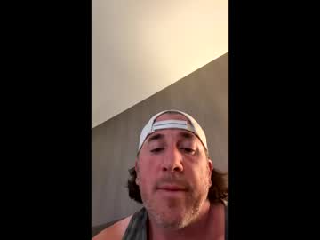 Chris646312 Chaturbate stream image from June 06, 2025