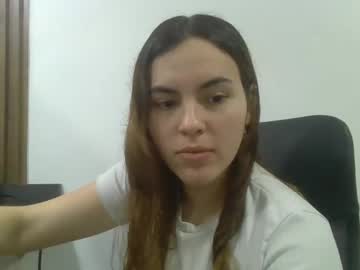 Crist428 Chaturbate stream image from June 06, 2025
