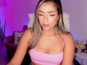 Violetamarquez Chaturbate stream image from June 06, 2025