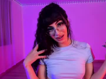 Alynn_Bri_ Chaturbate stream image from June 06, 2025