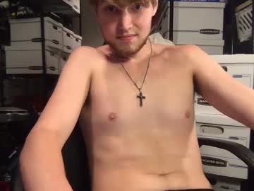 Bigskinnyboyshh Chaturbate stream image from June 06, 2025