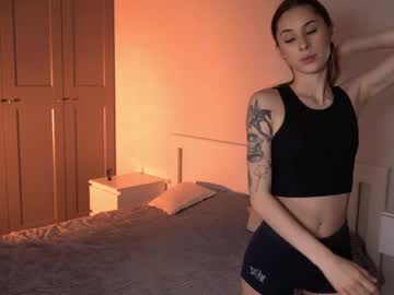 Misssapril Chaturbate stream image from June 06, 2025
