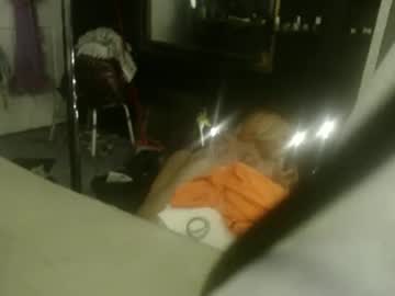 Noahandnikki Chaturbate stream image from June 06, 2025