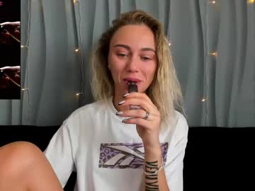 Juliastar41 Chaturbate stream image from June 06, 2025