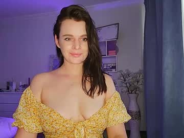 Damla5656 Chaturbate stream image from June 06, 2025