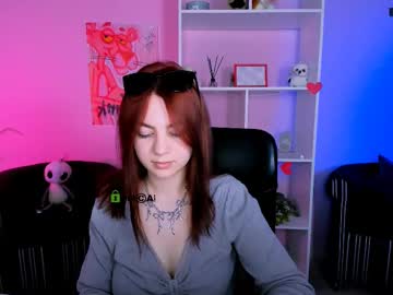 Lolamrrr Chaturbate stream image from June 06, 2025
