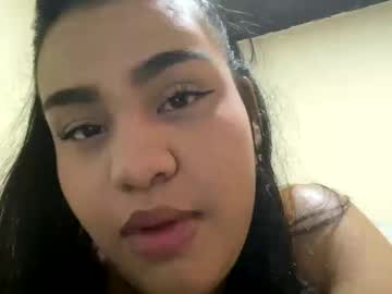 Miawhithee Chaturbate stream image from June 06, 2025