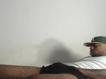 Luucas_R2 Chaturbate stream image from June 06, 2025