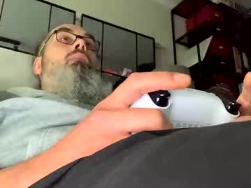 Saxonialatexdude Chaturbate stream image from June 06, 2025