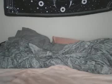 Cherry_And_Hubby Chaturbate stream image from June 06, 2025