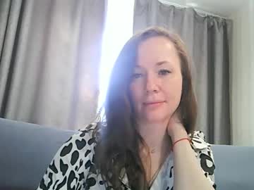 _Yourmoon Chaturbate stream image from June 06, 2025