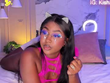 Kisshalovee Chaturbate stream image from June 06, 2025