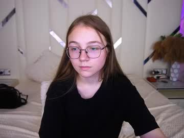 Arrinawair Chaturbate stream image from June 06, 2025