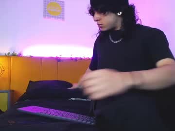 Axellkush Chaturbate stream image from June 06, 2025