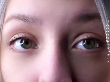 Oxonmymind Chaturbate stream image from June 06, 2025