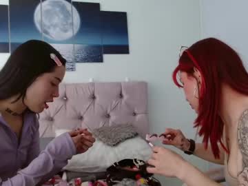Meloddy_Collins Chaturbate stream image from June 06, 2025