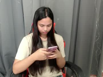 Ur_Precious_Wife Chaturbate stream image from June 06, 2025