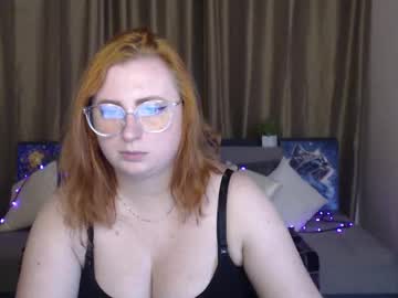 Alicia_Side_Red Chaturbate stream image from June 06, 2025