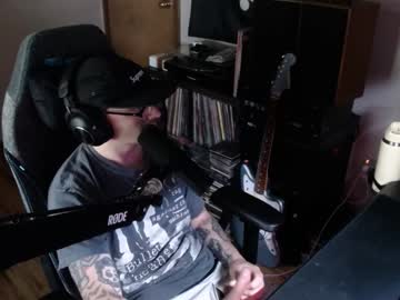 Alexlong20 Chaturbate stream image from June 06, 2025