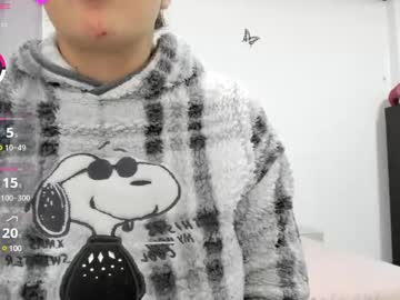 Camila_Tailor Chaturbate stream image from June 06, 2025