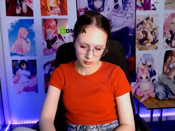 Mona_Cloud Chaturbate stream image from June 06, 2025