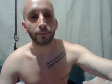 King949494 Chaturbate stream image from June 06, 2025