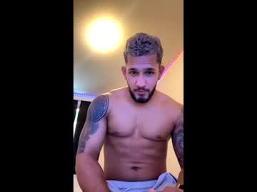 Mikethomson01 Chaturbate stream image from June 06, 2025