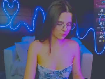 Silvia_Queen1 Chaturbate stream image from June 06, 2025