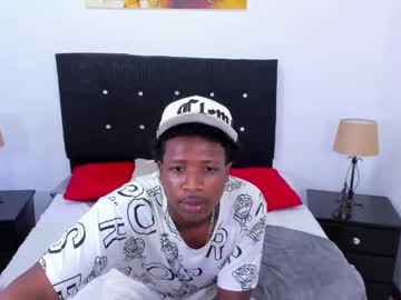 Luccas_Cams Chaturbate stream image from June 06, 2025