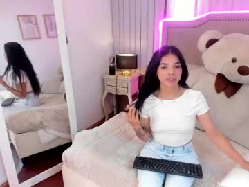 Zehra_West Chaturbate stream image from June 06, 2025