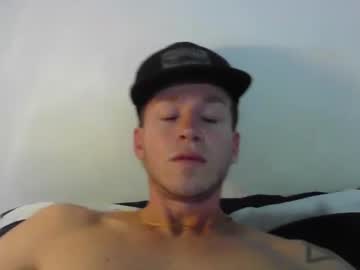 Elnenedearg Chaturbate stream image from June 06, 2025