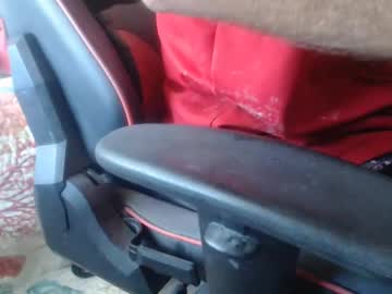 Hunggood24u Chaturbate stream image from June 06, 2025