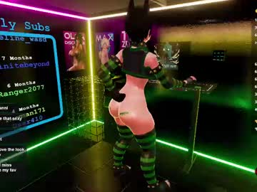 Vannivr Chaturbate stream image from June 07, 2025