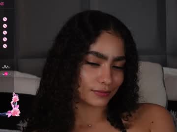 Vicky_Curly Chaturbate stream image from June 07, 2025