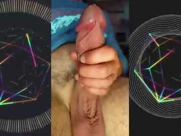 Uncut_Slut33 Chaturbate stream image from June 07, 2025