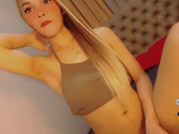 Bella_Tara Chaturbate stream image from June 07, 2025