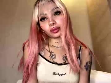 Ghettobarbie01 Chaturbate stream image from June 07, 2025