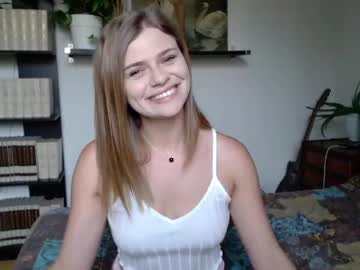 Haleyreedme Chaturbate stream image from June 07, 2025
