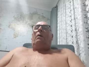 Fannylicker2417 Chaturbate stream image from June 07, 2025