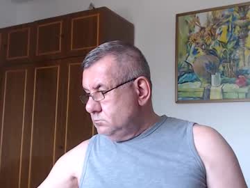 Machomale3 Chaturbate stream image from June 07, 2025