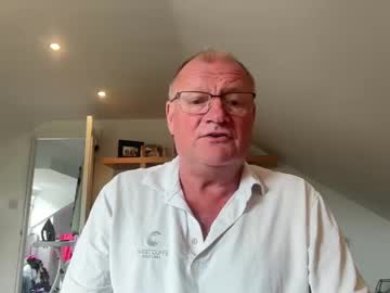 Funtime88888 Chaturbate stream image from June 07, 2025
