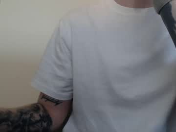 Fitgingerguyy Chaturbate stream image from June 07, 2025