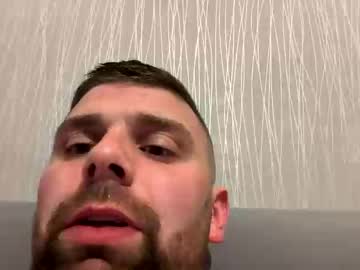 Lukeyyybee Chaturbate stream image from June 07, 2025