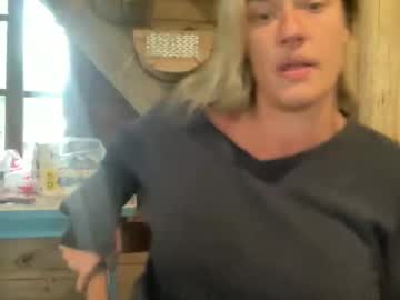 Lindaloveass Chaturbate stream image from June 07, 2025