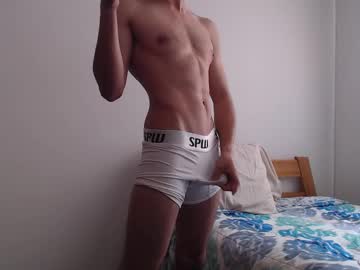 Whiteboymask Chaturbate stream image from June 07, 2025