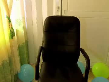 Katherinepeti Chaturbate stream image from June 07, 2025